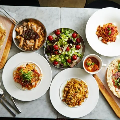 restaurantes y hospitalidad